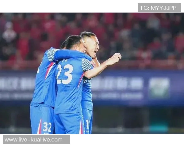 2018年上海申花对阵重庆队精彩视频直播回顾与分析