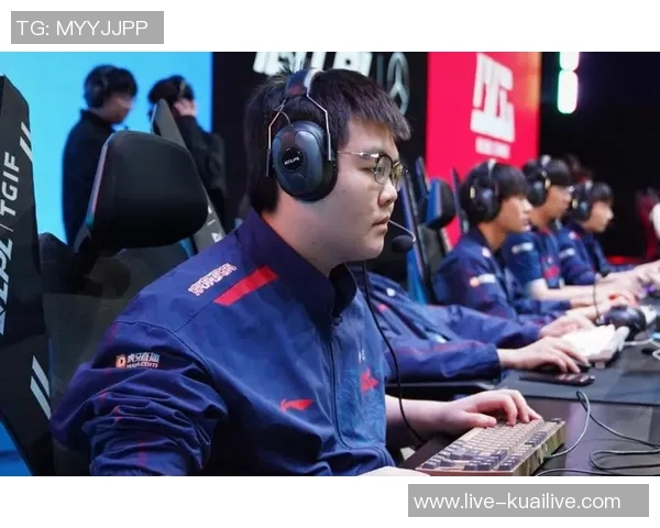 DOTA2热议焦点JDG状态引发玩家热烈讨论与争议