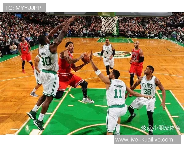 公牛与凯尔特人激战正酣新浪直播带你领略精彩瞬间 公牛与凯尔特人激战正酣新浪直播带你领略精彩瞬间